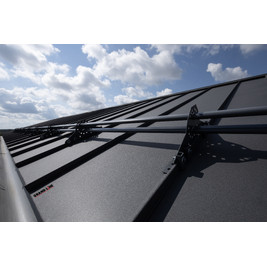 Кликфальц Pro Grand Line 0,45 PE с пленкой на замках RAL 7024 мокрый асфальт